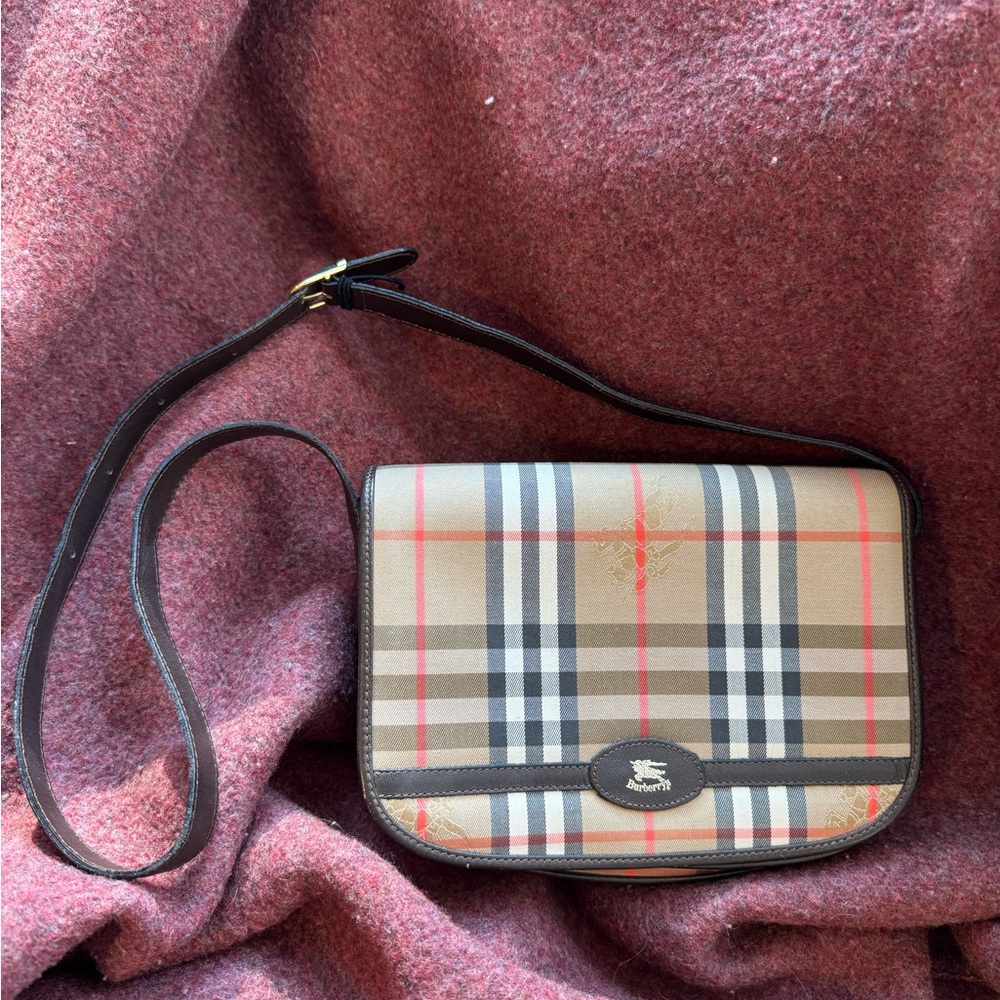 Vintage Burberry Made in England nova check Haymarket shoulder bag saddle bag
